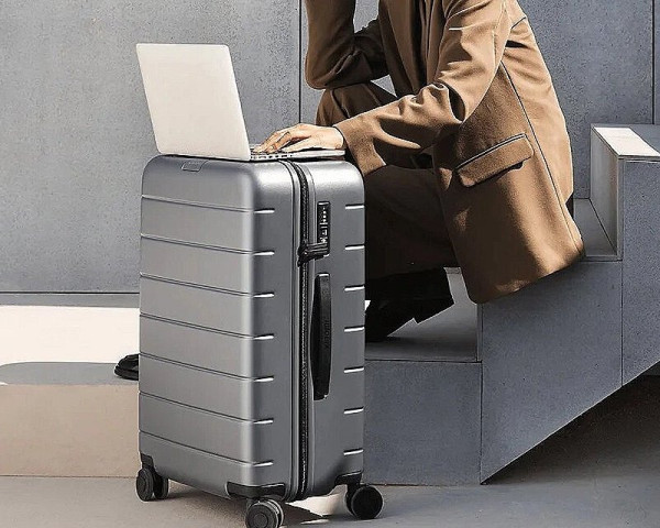 XIAOMI Luggage Classic 20 inča crni kofer BHR8602GL