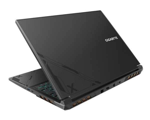GIGABYTE G6X 9KG 16 inch FHD+ 165Hz i7-13650HX 32GB 1TB SSD GeForce RTX 4060 8GB RGB Backlit gaming laptop