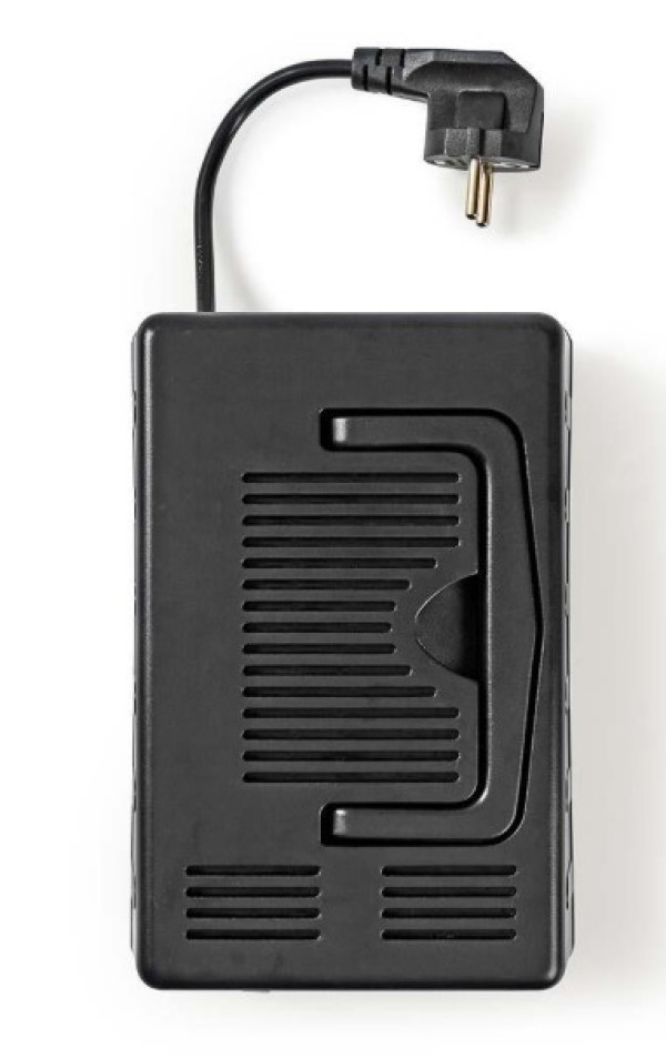 POCO102 Konvertor snage, 230V AC 50Hz, 270W, Euro, Black Omogucava upotrebu opreme iz SAD u Evropi