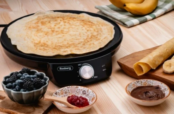 Rosberg aparat za palacinke  R51323A 1200W,crna,indicator napajanja,nelepljiv premaz