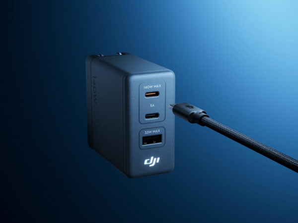 Punjac DJI Power 140W GaN Charger (EU)' ( 'CP.DY.00000227.01' ) 
