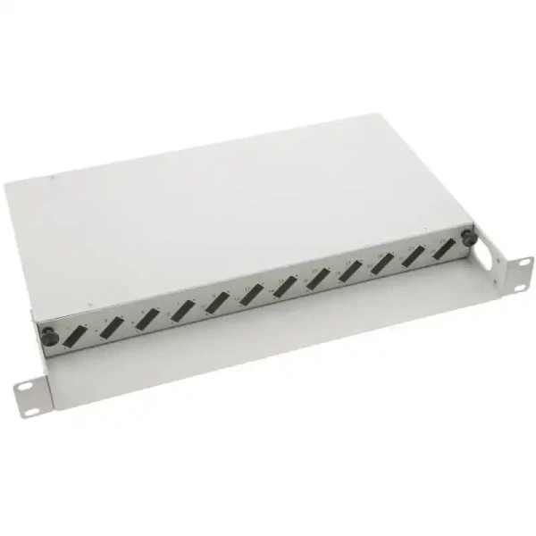 Fiber optički patch panel 191U sa 12 duplex slotova za SC duplexLC quad adaptere sa splajs kastom